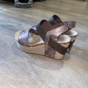 Brown Wedges